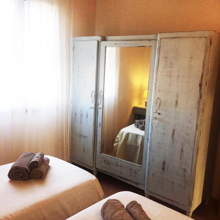 Costa Del Sinis Apartment กาบราส ภายนอก รูปภาพ
