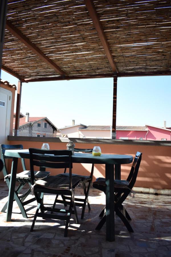 Costa Del Sinis Apartment กาบราส ภายนอก รูปภาพ