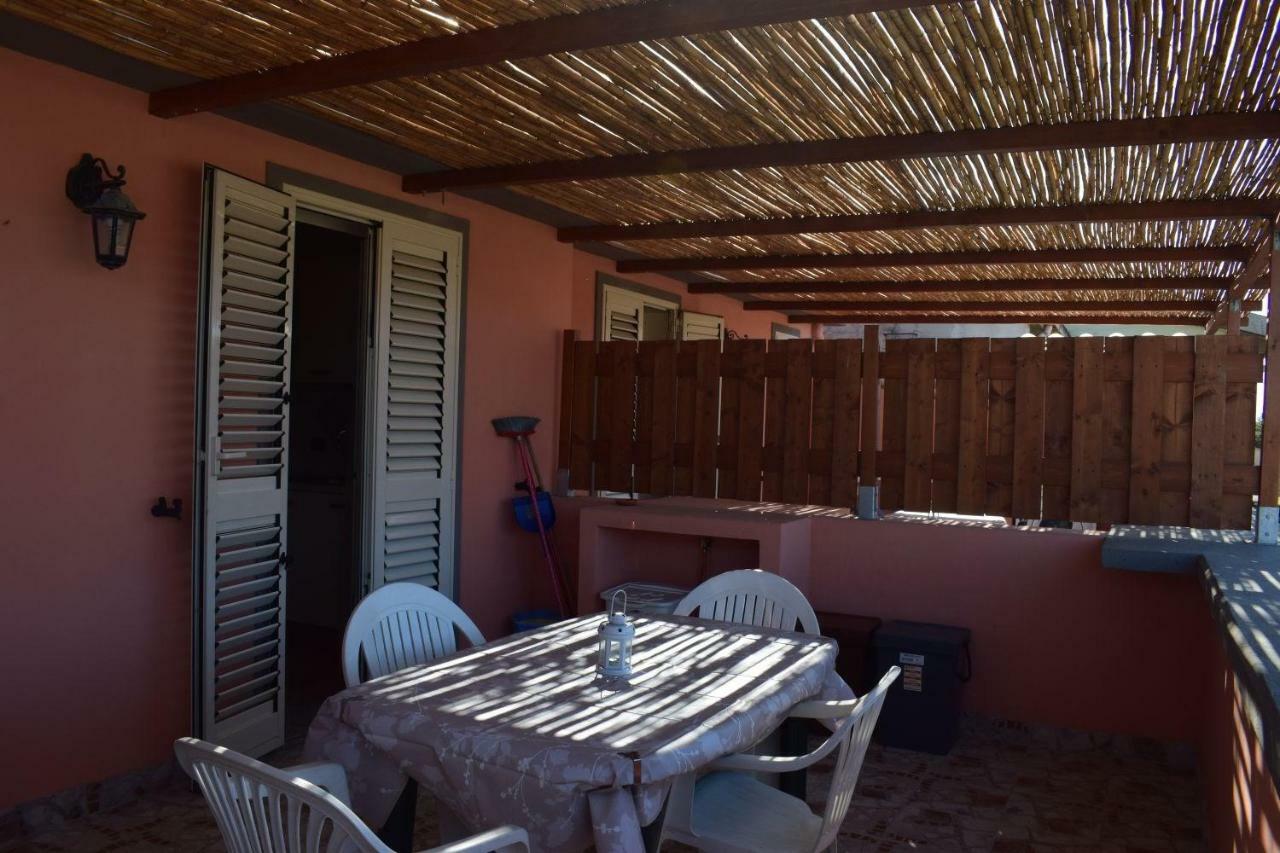 Costa Del Sinis Apartment กาบราส ภายนอก รูปภาพ